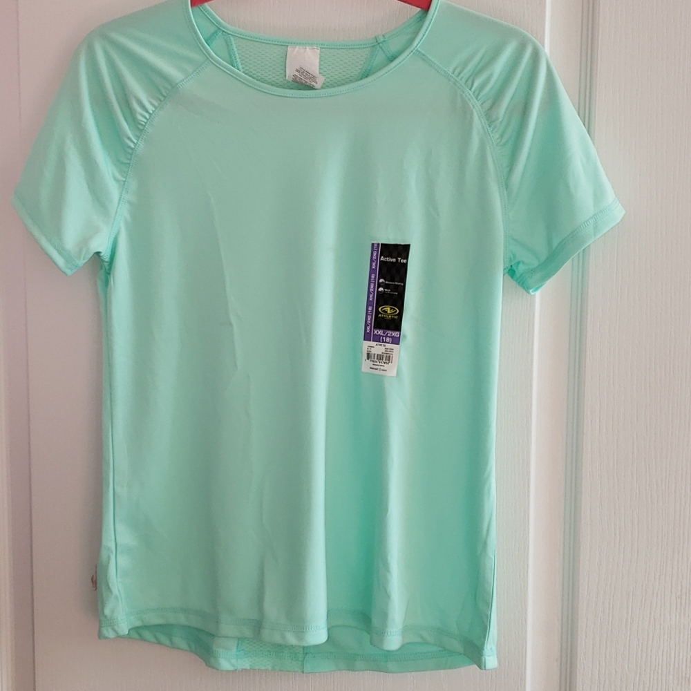 Older girl work out shirt very comfortable size 18